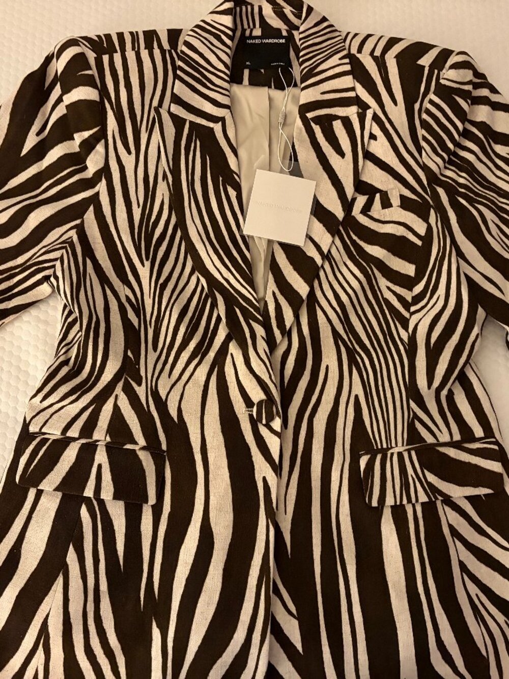 Naked Wardrobe - Linen Print Sculpted Blazer